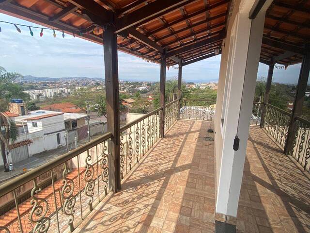 Casa para Venda em Belo Horizonte - 2